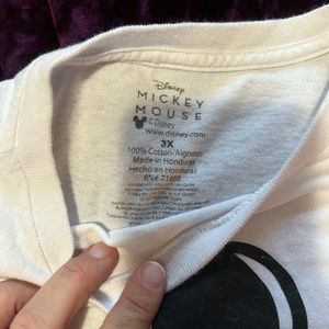 Disney Mickey shirt! 3x front and back design!